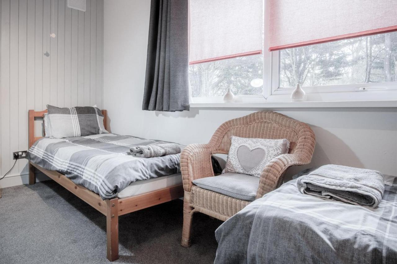 Glenvale - 2 Bedroom Apartment - Saundersfoot Eksteriør billede